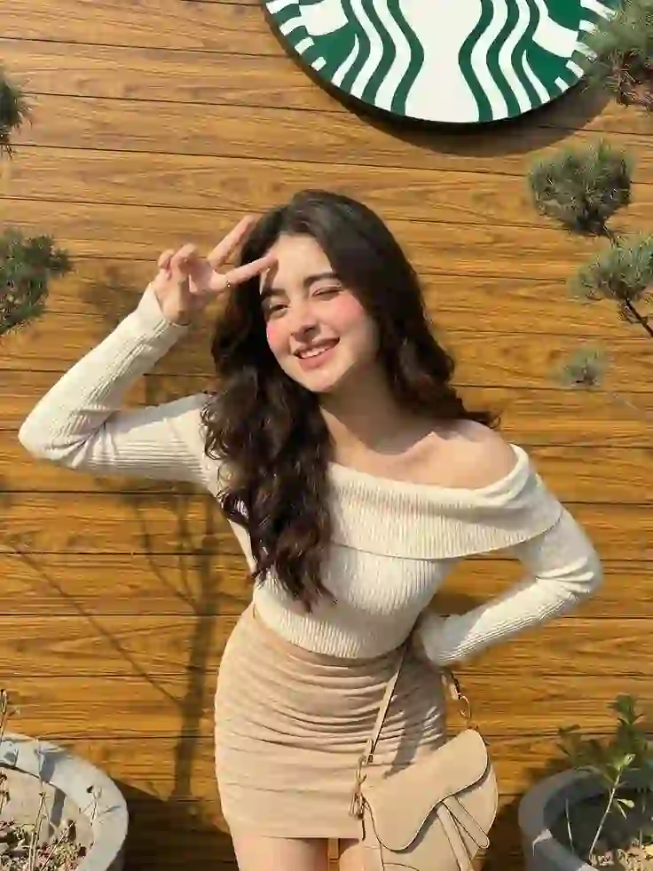 female escort in Delhi